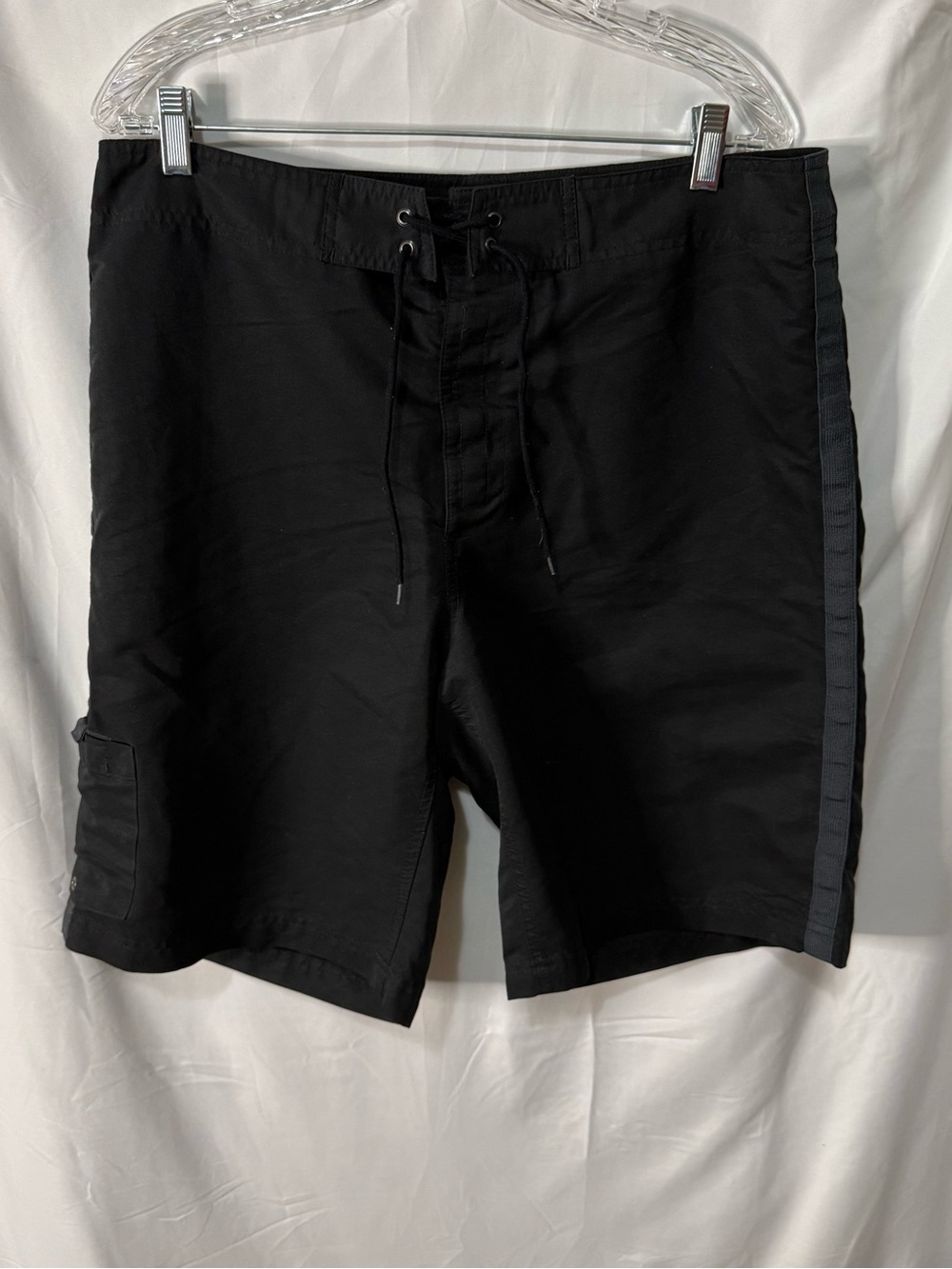 GAP Men’s Black Flat-Front Shorts with Side Stripe